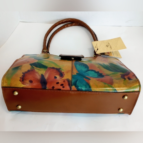 NWT Patricia Nash Leather Rienzo Satchel, Watercolor Butterfly 🦋 multi color - Picture 8 of 13
